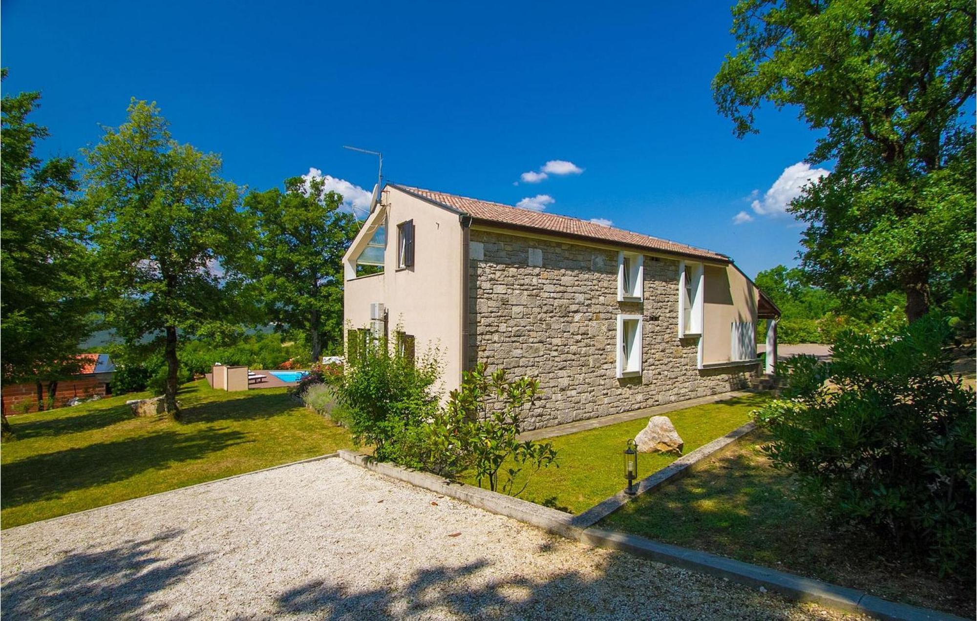 Villa Vesna Buzet Exterior photo